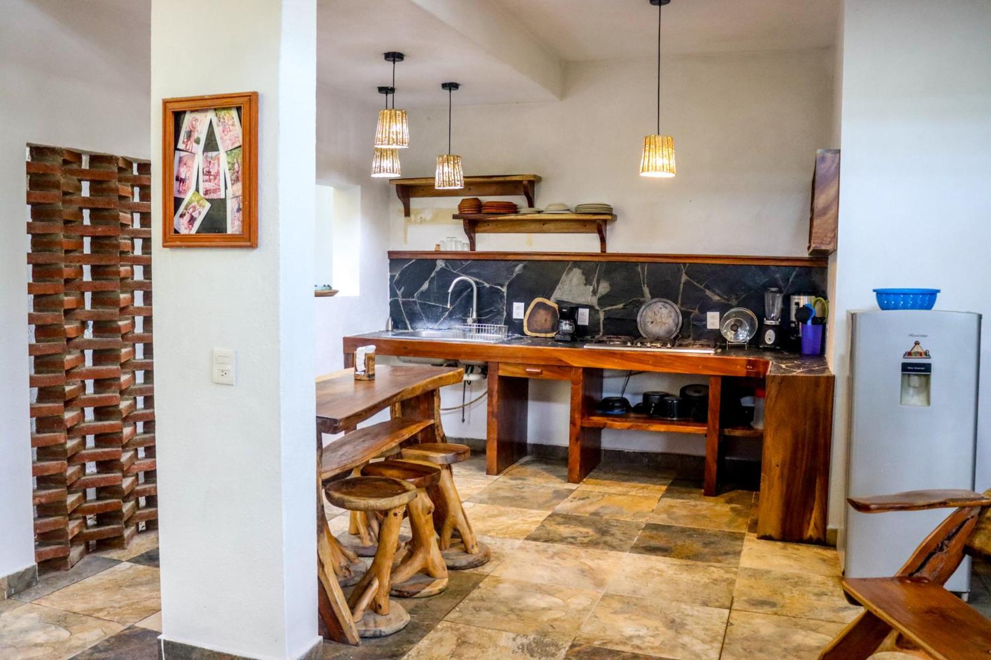 La Aldea Zipolite Hotel Exterior photo
